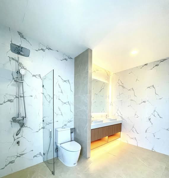 5-BR Villa, Chon Buri (Pattaya), Huai Yai, Bang Lamung (Pattaya), Chon Buri (Pattaya), 5 Bedrooms, 419 sqm, Villa For Sale, by Achitaphop Klinpipat, 500259304 - DDproperty.com