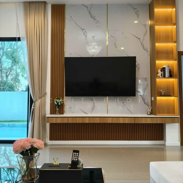 4-BR House, Chon Buri (Pattaya), Poong, Bang Lamung (Pattaya), Chon Buri (Pattaya), 4 Bedrooms, 240 sqm, Single Detached House For Sale, by Achitaphop Klinpipat, 500259332 - DDproperty.com