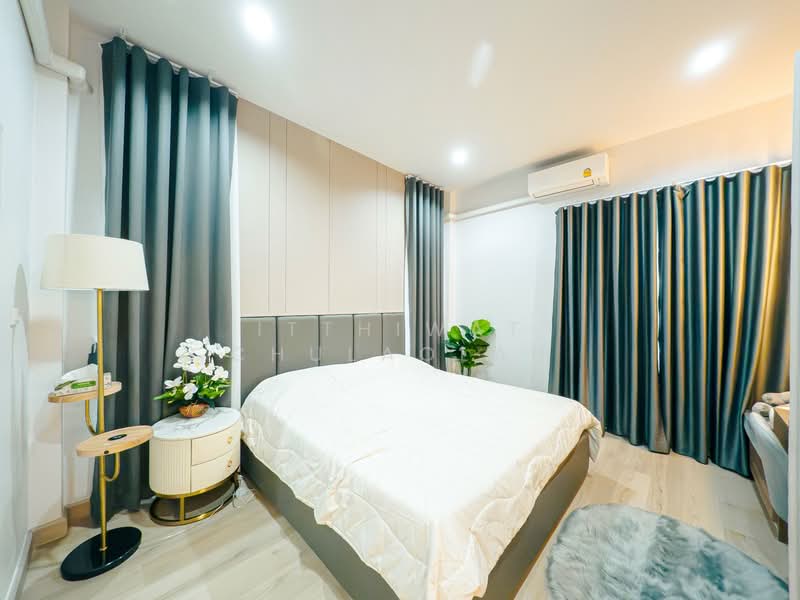 The Elegance Phetkasem 81, Bangkok, Nong Kham, Nong Khaem, Bangkok, 5 Bedrooms, 600 sqm, Single Detached House For Sale, by Itthiwat Chulaolan, 500259355 - DDproperty.com