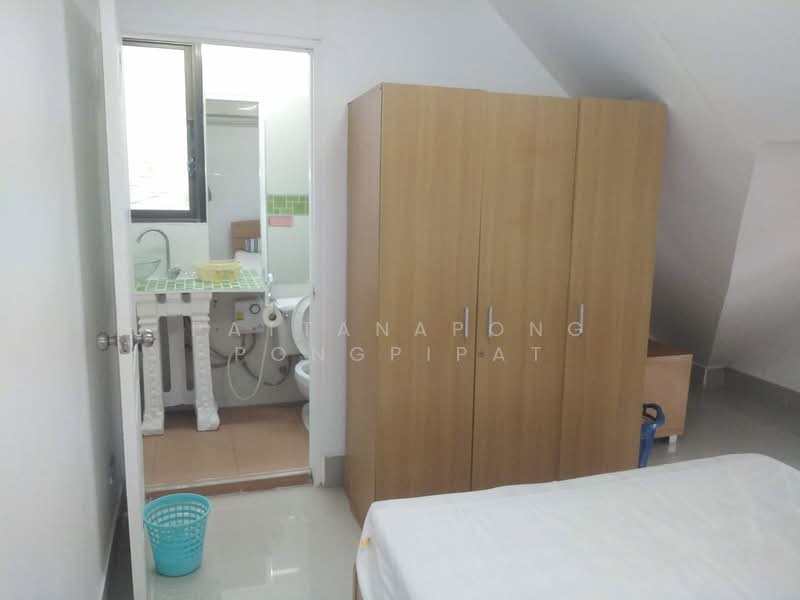 undefined, Chon Buri (Pattaya), Nong Pru, Bang Lamung (Pattaya), Chon Buri (Pattaya), 5 Bedrooms, 300 sqm, Townhouse For Rent, by Pattanapong Pongpipat, 500259390 - DDproperty.com
