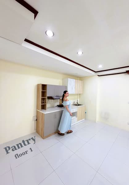 ขาย / ให้เช่า บ้านเดี่ยว Renovate 3 ชั้น + Rooftop ซอยเจริญนคร 34,40, Bangkok, Bang Lam Phu Lang, Khlong San, Bangkok, 3 Bedrooms, 300 sqm, Single Detached House For Sale, by Khun Pol, 500259450 - DDproperty.com