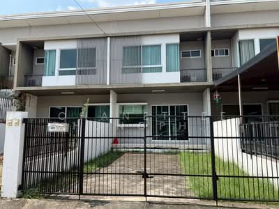 ขาย - ขายทาวน์โฮมอินดี้ บางนา กม.26 ซอยเอเเบค ขนาด 21.3 ตร.วา บางบ่อ สมุทรปราการ สภาพใหม่, สมุทรปราการ