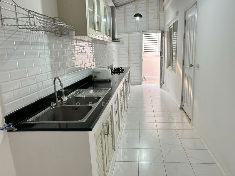 เนเชอร่า บางนา กม.5 (Natura Bangna km.5), Samut Prakan, Bang Kaeo, Bang Plee, Samut Prakan, 3 Bedrooms, 150 sqm, Semi-Detached House (Twin House) For Sale, by The Best Property เป, 500259463 - DDproperty.com
