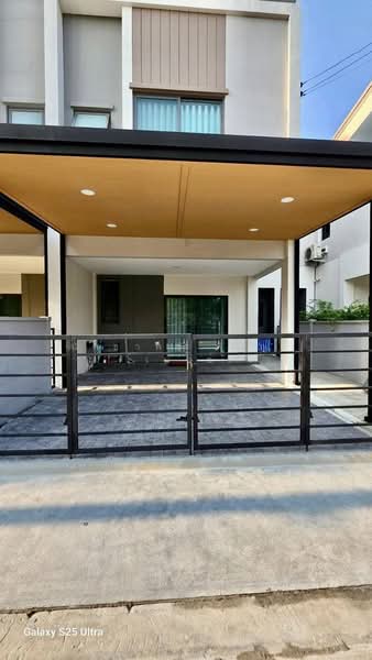 Pleno Sukhumvit-Bangna 3, Samut Prakan, 78 Bangna-Trad Road, Bang Kaeo, Bang Plee, Samut Prakan, 3 Bedrooms, 145 sqm, Townhouse For Rent, by Nattayaporn Peumkul (Benz), 500259481 - DDproperty.com