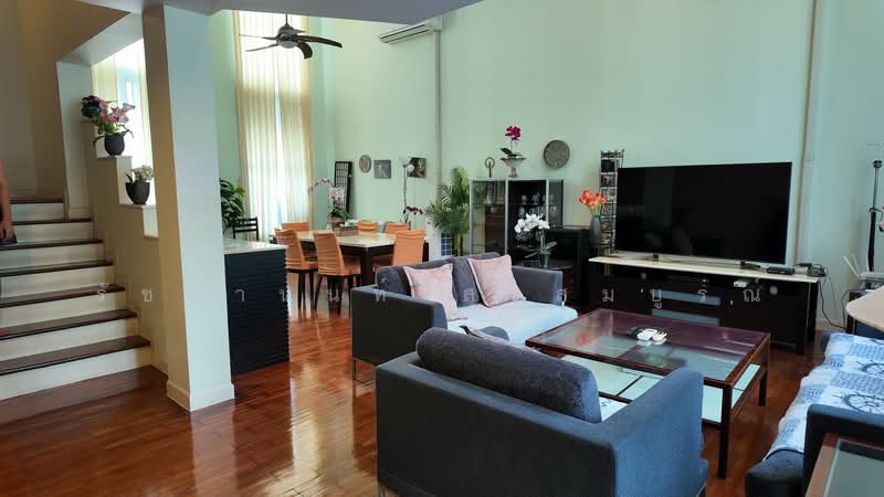 Baan Klang Krung Thonglor : บ้านกลางกรุงทองหล่อ, กรุงเทพ, 55 ซอยสุขุมวิท 55, คลองตันเหนือ, วัฒนา, กรุงเทพ, 350 ตร.ม., ทาวน์เฮ้าส์ ขาย, โดย รัชชานนท์ สุขสมบูรณ์, 500259505 - DDproperty.com