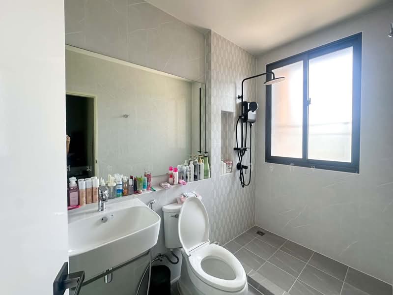 Baan Klang Muang Sukhumvit-Onnut, Bangkok, Soi On Nut 70/1, Prawet, Prawet, Bangkok, 2 Bedrooms, 140 sqm, Townhouse For Rent, by Somchai Ruechajirakit, 500259509 - DDproperty.com