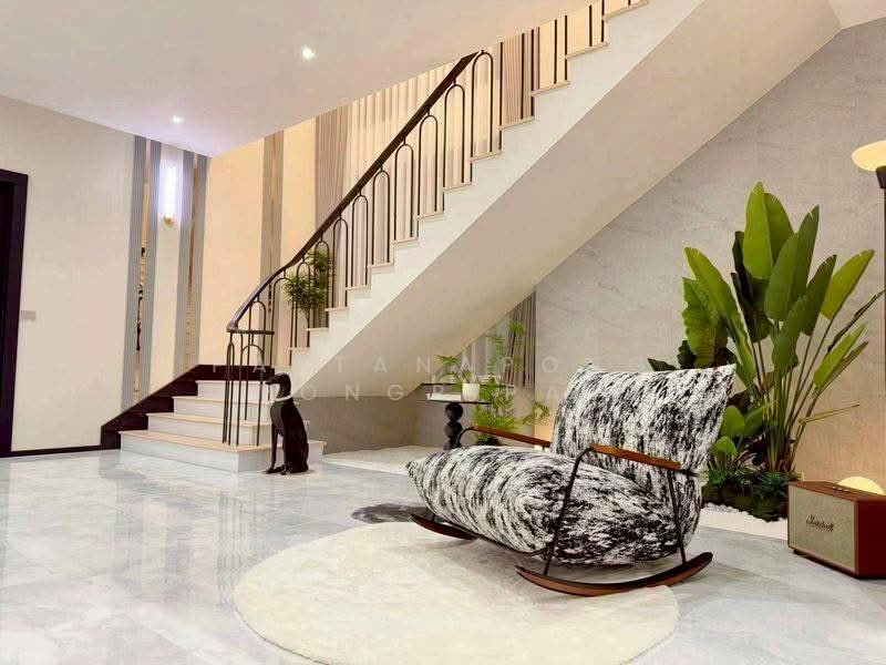 4-BR Villa, Chon Buri (Pattaya), Nong Pla Lai, Bang Lamung (Pattaya), Chon Buri (Pattaya), 4 Bedrooms, 546 sqm, Villa For Sale, by Pattanapong Pongpipat, 500259519 - DDproperty.com