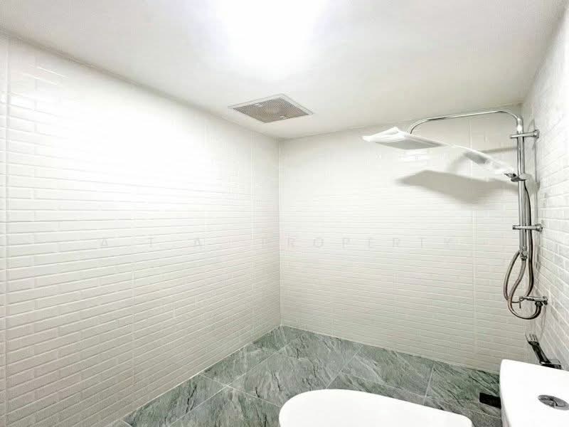 หมู่บ้านคลาสสิคโฮม 2 ศรีราชา, Chon Buri (Pattaya), ไร่กล้วย, Surasak, Si Racha, Chon Buri (Pattaya), 3 Bedrooms, 150 sqm, Single Detached House For Sale, by A.T.A. Property, 500259590 - DDproperty.com