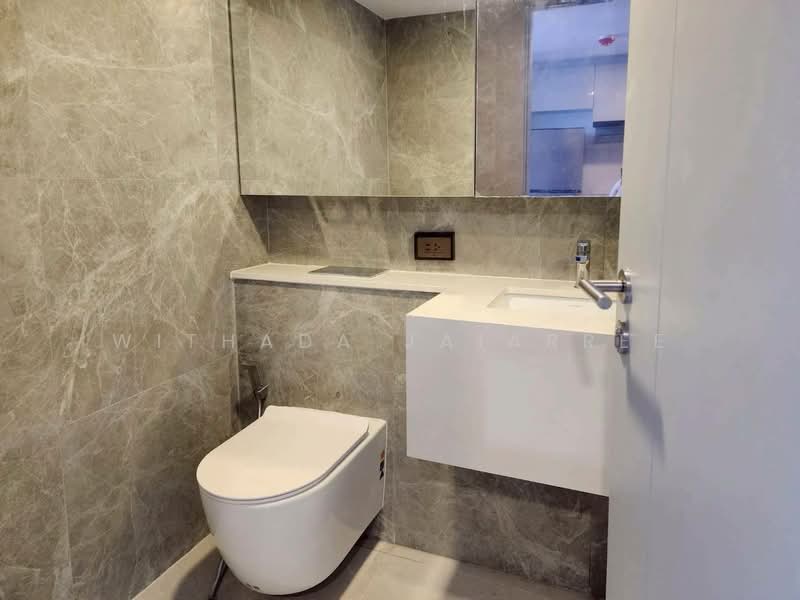 SOHO Bangkok Ratchada, Bangkok, 74 Pracha Rat Bamphen Rd, Huai Khwang, Huai Khwang, Bangkok, 1 Bedroom, 38 sqm, Condo For Rent, by Withada Jaiarree, 500259624 - DDproperty.com