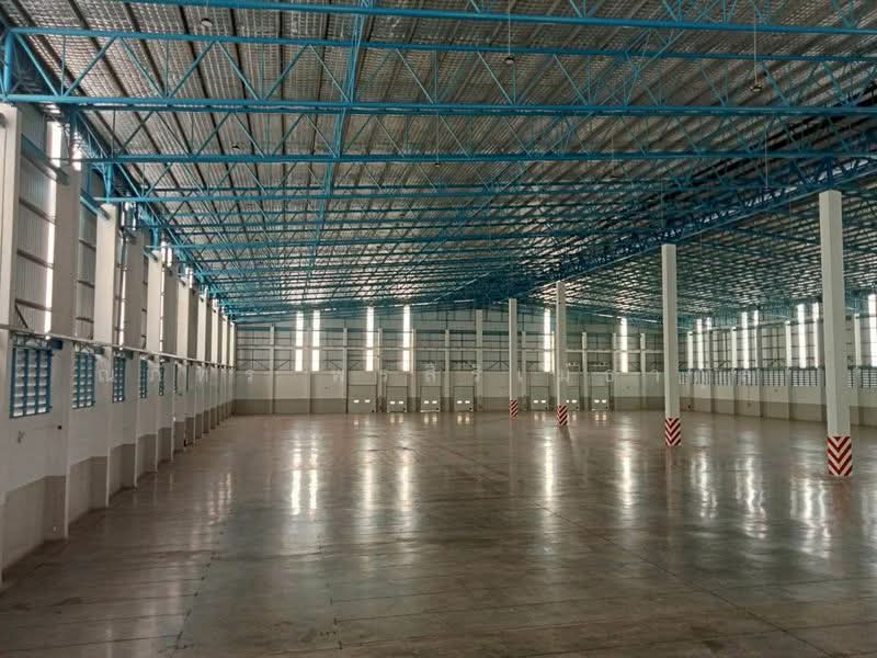 For Rent - ให้เช่า คลังสินค้า ขนาด7,415ตรม บางนา กม.38 ติดถนนบางนา-ตราด ใกล้ทางด่วน ใกล้มอเตอร์เวย์ (TW8-13526), Chachoengsao
