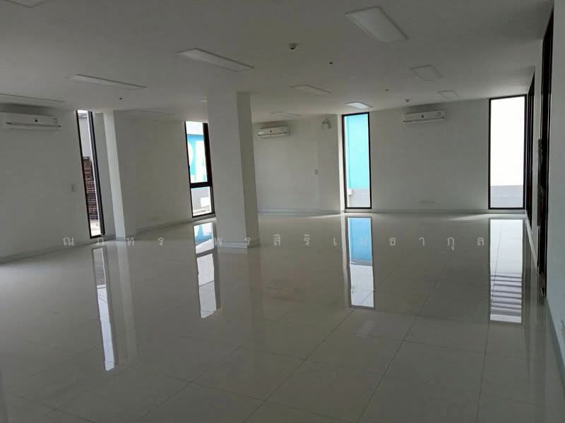 For Rent - ให้เช่า คลังสินค้า ขนาด7,415ตรม บางนา กม.38 ติดถนนบางนา-ตราด ใกล้ทางด่วน ใกล้มอเตอร์เวย์ (TW8-13526), Chachoengsao