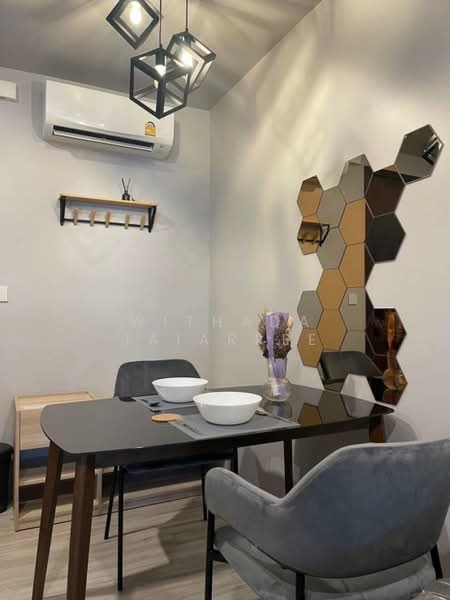 XT Huaikhwang, Bangkok, 244 Ratchadaphisek Road, Huai Khwang, Bangkok, 1 Bedroom, 35 sqm, Condo For Rent, by Withada Jaiarree, 500259676 - DDproperty.com