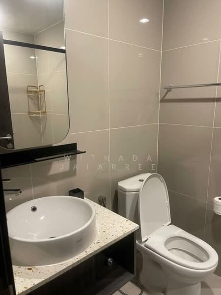 XT Huaikhwang, Bangkok, 244 Ratchadaphisek Road, Huai Khwang, Bangkok, 1 Bedroom, 35 sqm, Condo For Rent, by Withada Jaiarree, 500259676 - DDproperty.com