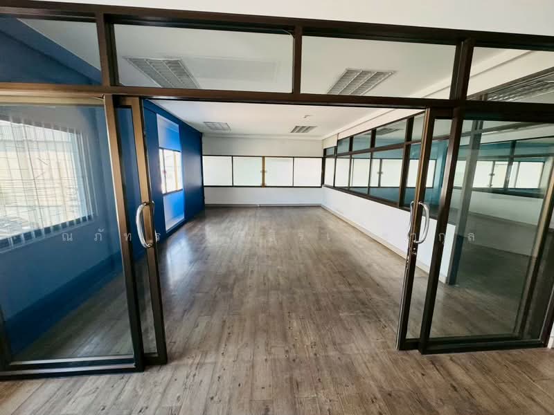 โกดัง พร้อมออฟฟิศ 2ชั้น ให้เช่า มีที่จอดรถกว้าง กรุงเทพ ถนนสุขุมวิท พระโขนงใต้ (TW8-13726), Bangkok, Bang Chak, Phra Khanong, Bangkok, , 1,015 sqm, Warehouse/Factory For Rent, by ณภัทร พรสิริเมธากุล, 500259684 - DDproperty.com