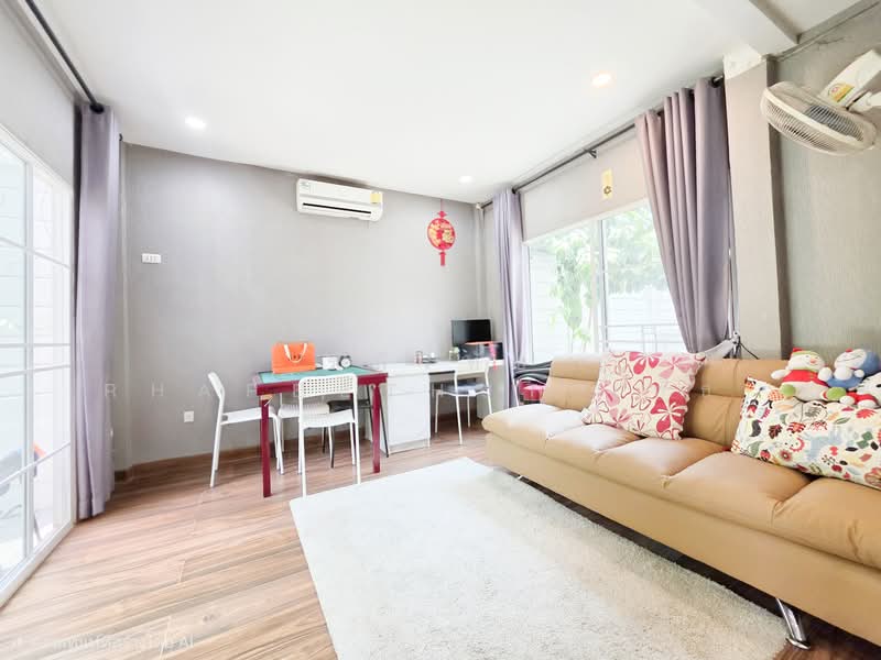 The Centro Watcharapol, Bangkok, Sukhaphiban 5 Road, O-Ngoen, Sai Mai, Bangkok, 4 Bedrooms, 185 sqm, Single Detached House For Sale, by รพีร์ทัธ Rhapeethut (ทัธ), 500259707 - DDproperty.com