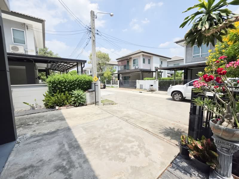 The Centro Watcharapol, Bangkok, Sukhaphiban 5 Road, O-Ngoen, Sai Mai, Bangkok, 4 Bedrooms, 185 sqm, Single Detached House For Sale, by รพีร์ทัธ Rhapeethut (ทัธ), 500259707 - DDproperty.com