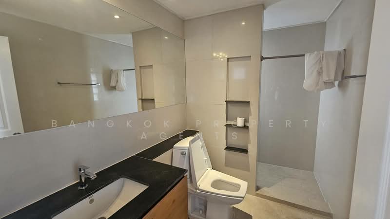 Baan Sawasdee, Bangkok, 42-1 Soi Sukhumvit 31, Khlongtoei Nua, Watthana, Bangkok, 3 Bedrooms, 378 sqm, Condo For Rent, by BANGKOK PROPERTY AGENTS, 500259733 - DDproperty.com