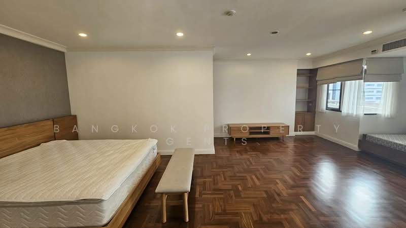 Baan Sawasdee, Bangkok, 42-1 Soi Sukhumvit 31, Khlongtoei Nua, Watthana, Bangkok, 3 Bedrooms, 378 sqm, Condo For Rent, by BANGKOK PROPERTY AGENTS, 500259733 - DDproperty.com