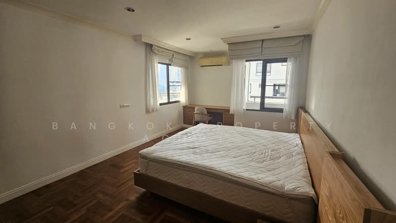 Baan Sawasdee, Bangkok, 42-1 Soi Sukhumvit 31, Khlongtoei Nua, Watthana, Bangkok, 3 Bedrooms, 378 sqm, Condo For Rent, by BANGKOK PROPERTY AGENTS, 500259733 - DDproperty.com