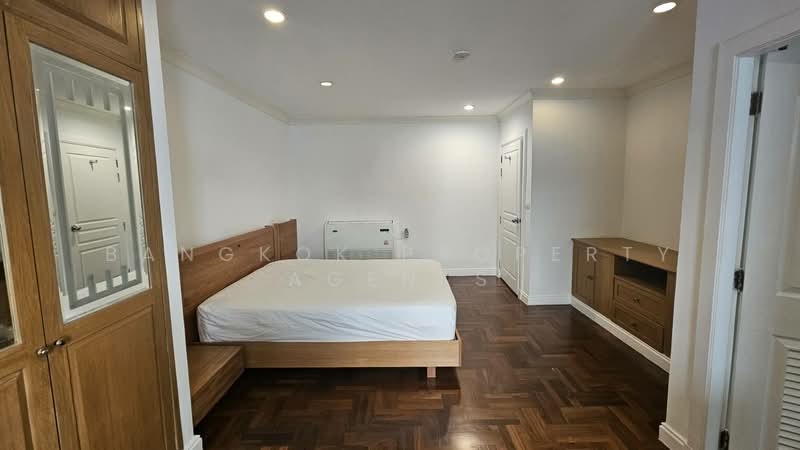 Baan Sawasdee, Bangkok, 42-1 Soi Sukhumvit 31, Khlongtoei Nua, Watthana, Bangkok, 3 Bedrooms, 378 sqm, Condo For Rent, by BANGKOK PROPERTY AGENTS, 500259733 - DDproperty.com