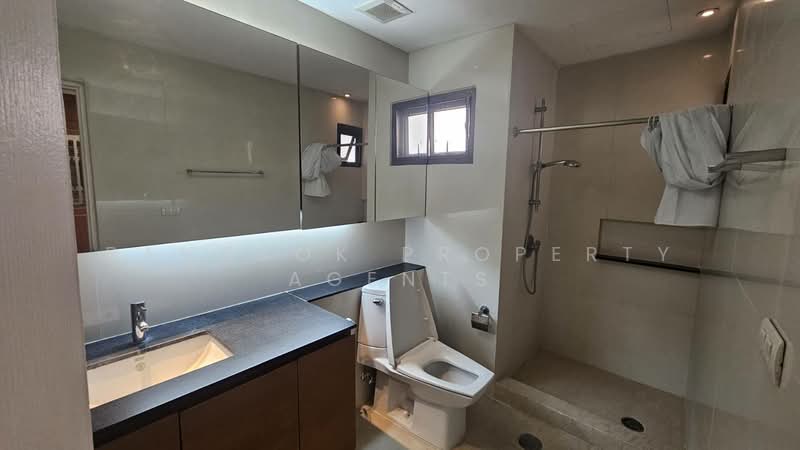 Baan Sawasdee, Bangkok, 42-1 Soi Sukhumvit 31, Khlongtoei Nua, Watthana, Bangkok, 3 Bedrooms, 378 sqm, Condo For Rent, by BANGKOK PROPERTY AGENTS, 500259733 - DDproperty.com