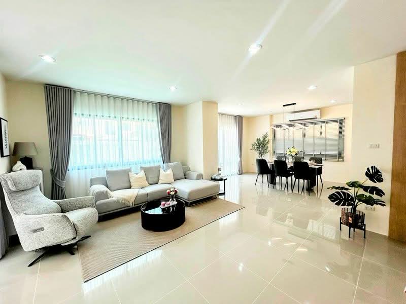 หนองปรือ, Chon Buri (Pattaya), Nong Pru, Bang Lamung (Pattaya), Chon Buri (Pattaya), 3 Bedrooms, 280 sqm, Villa For Sale, by A LIST ELITE SELECTED, 500259734 - DDproperty.com