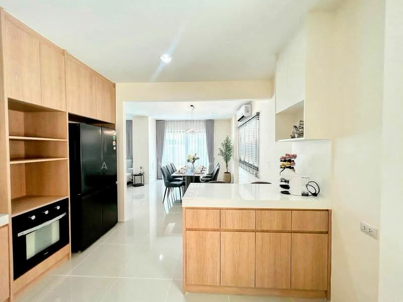 หนองปรือ, Chon Buri (Pattaya), Nong Pru, Bang Lamung (Pattaya), Chon Buri (Pattaya), 3 Bedrooms, 280 sqm, Villa For Sale, by A LIST ELITE SELECTED, 500259734 - DDproperty.com