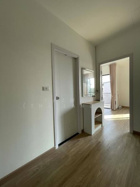 Patio Srinakarin-Rama 9, Bangkok, Krungthep Kreetha Road, Hua Mak, Bang Kapi, Bangkok, 4 Bedrooms, 161 sqm, Townhouse For Rent, by Fazwaz (Thailand) Co., Ltd., 500259745 - DDproperty.com