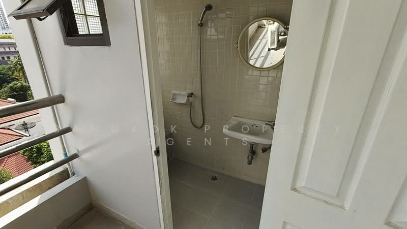 Baan Sawasdee, Bangkok, 42-1 Soi Sukhumvit 31, Khlongtoei Nua, Watthana, Bangkok, 3 Bedrooms, 278 sqm, Condo For Rent, by BANGKOK PROPERTY AGENTS, 500259748 - DDproperty.com