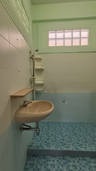 ขายทาวน์เฮาส์ 3 ชั้น ม.89 บางบอนวิลล์ ถ.กาญจนาภิเษก ทำเลดี เดินทางสะดวก ใกล้แม็คโครบางบอน, Bangkok, Bang Bon, Bang Bon, Bangkok, 4 Bedrooms, 233 sqm, Townhouse For Sale, by คุณพจน์, 500259802 - DDproperty.com