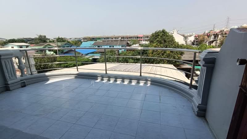 ขายทาวน์เฮาส์ 3 ชั้น ม.89 บางบอนวิลล์ ถ.กาญจนาภิเษก ทำเลดี เดินทางสะดวก ใกล้แม็คโครบางบอน, Bangkok, Bang Bon, Bang Bon, Bangkok, 4 Bedrooms, 233 sqm, Townhouse For Sale, by คุณพจน์, 500259802 - DDproperty.com