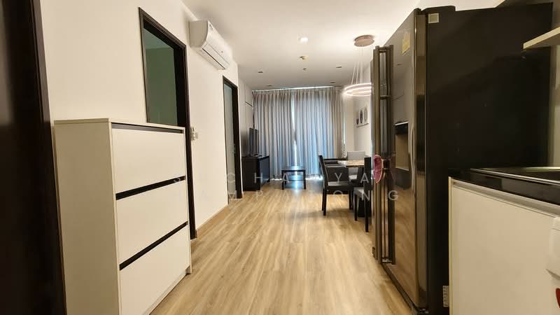 Sky Walk Residences, Bangkok, 1599 Sukhumvit Road, Phra Kanong Nua, Watthana, Bangkok, 2 Bedrooms, 60 sqm, Condo For Rent, by Farida Phetnuam, 500259809 - DDproperty.com