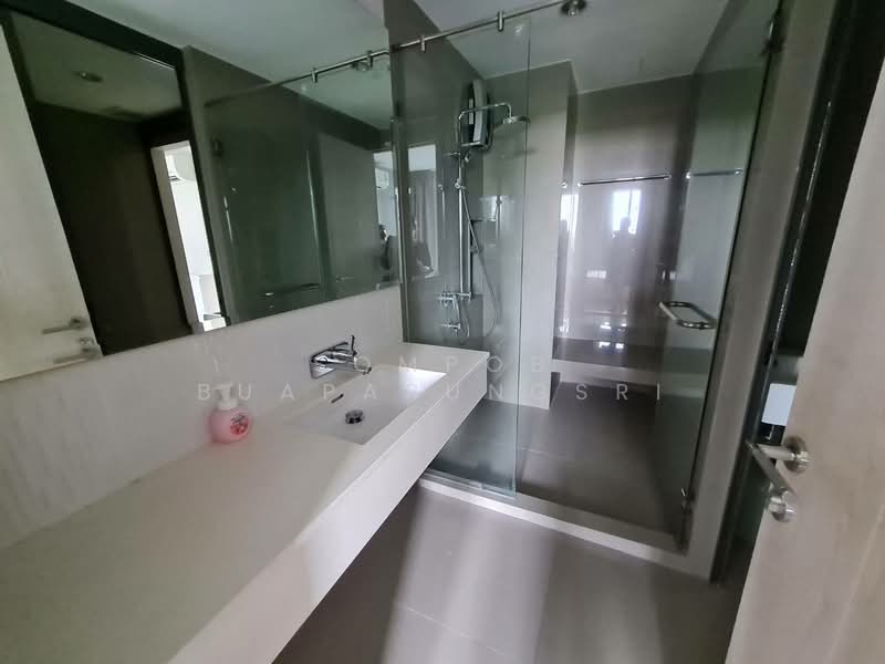 Rhythm Sukhumvit 42, Bangkok, Soi Sukhumvit 42, Sukhumvit Road, Phra Kanong, Khlong Toei, Bangkok, 1 Bedroom, 46 sqm, Condo For Rent, by Sompob Buaparungsri, 500259823 - DDproperty.com