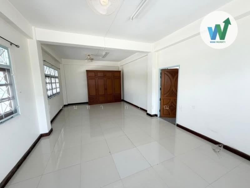 Commercial building Kanchanaburi city Saeng Chuto 18, Kanchanaburi, แสงชูโต 18, Pak Phraek, Muang Kanchanaburi, Kanchanaburi, , 616 sqm, Shophouse For Sale, by สุมนทา กรรณนุช, 500259859 - DDproperty.com