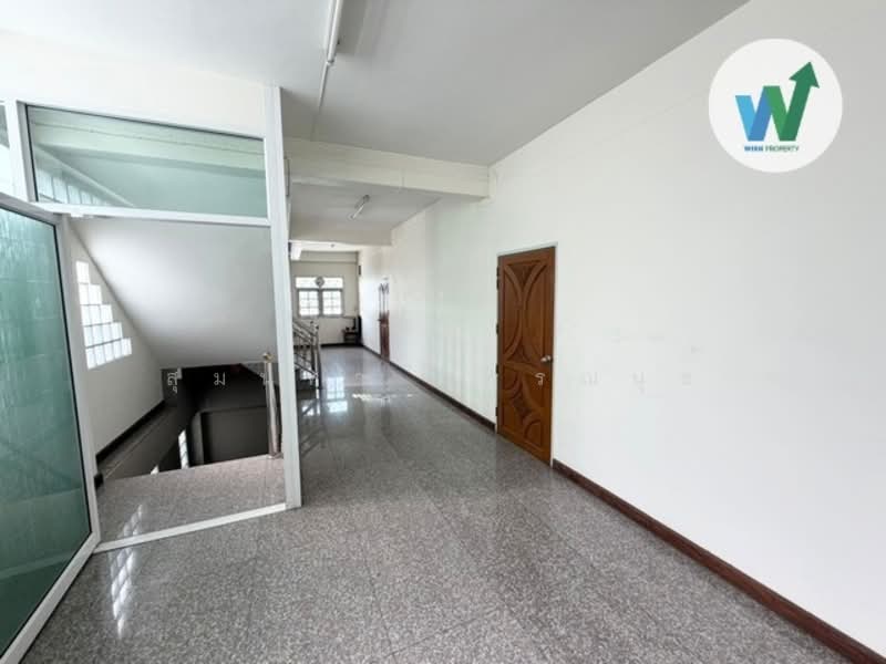 Commercial building Kanchanaburi city Saeng Chuto 18, Kanchanaburi, แสงชูโต 18, Pak Phraek, Muang Kanchanaburi, Kanchanaburi, , 616 sqm, Shophouse For Sale, by สุมนทา กรรณนุช, 500259859 - DDproperty.com