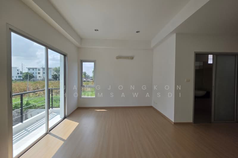 Nirvana Park Sukhumvit 77, Bangkok, Sukhumvit 77, On Nut Road, Prawet, Prawet, Bangkok, 3 Bedrooms, 173 sqm, Townhouse For Sale, by Duangjongkon Choomsawasdi, 500259868 - DDproperty.com