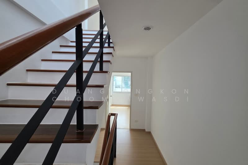 Nirvana Park Sukhumvit 77, Bangkok, Sukhumvit 77, On Nut Road, Prawet, Prawet, Bangkok, 3 Bedrooms, 173 sqm, Townhouse For Sale, by Duangjongkon Choomsawasdi, 500259868 - DDproperty.com