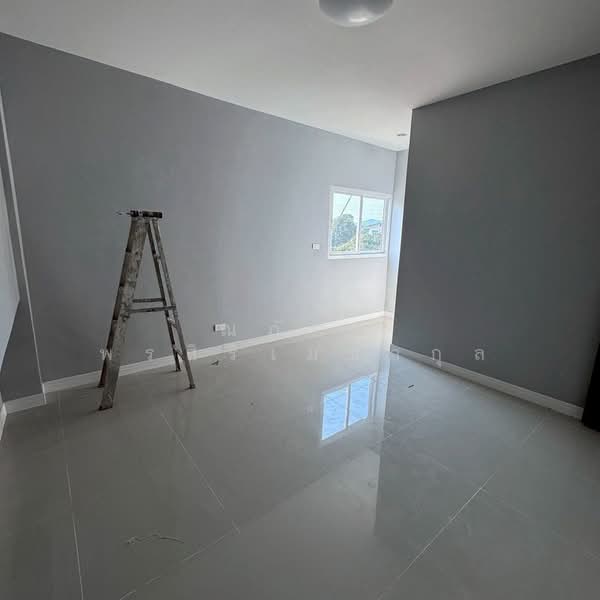 ขายโกดัง พร้อมที่พักและออฟฟิศในตัว เนื้อที่ 200ตรว โกดัง 375ตรม ที่พัก 3ห้องนอน นาดี สมุทรสาคร, สมุทรสาคร, นาดี, เมืองสมุทรสาคร, สมุทรสาคร, 375 ตร.ม., โกดัง-โรงงาน ขาย, โดย ณภัทร พรสิริเมธากุล, 500259909 - DDproperty.com
