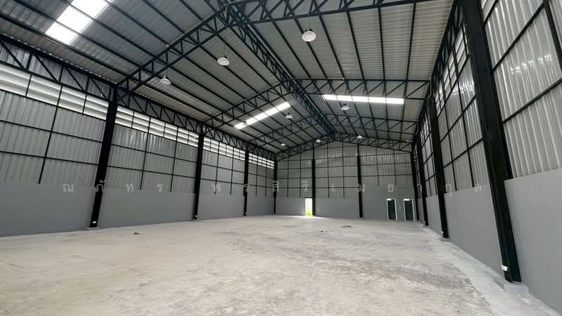 ขายโกดัง พร้อมที่พักและออฟฟิศในตัว เนื้อที่ 200ตรว โกดัง 375ตรม ที่พัก 3ห้องนอน นาดี สมุทรสาคร, Samut Sakhon, Na Di, Muang Samut Sakhon, Samut Sakhon, , 375 sqm, Warehouse/Factory For Sale, by ณภัทร พรสิริเมธากุล, 500259909 - DDproperty.com