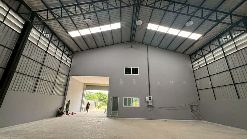 ขายโกดัง พร้อมที่พักและออฟฟิศในตัว เนื้อที่ 200ตรว โกดัง 375ตรม ที่พัก 3ห้องนอน นาดี สมุทรสาคร, Samut Sakhon, Na Di, Muang Samut Sakhon, Samut Sakhon, , 375 sqm, Warehouse/Factory For Sale, by ณภัทร พรสิริเมธากุล, 500259909 - DDproperty.com