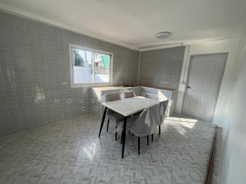 หมู่บ้านเลกาซี่วิลเลจ : Legacy Village, Chon Buri (Pattaya), Surasak, Si Racha, Chon Buri (Pattaya), 3 Bedrooms, 245 sqm, Single Detached House For Sale, by A House Property Co.,Ltd., 500259938 - DDproperty.com
