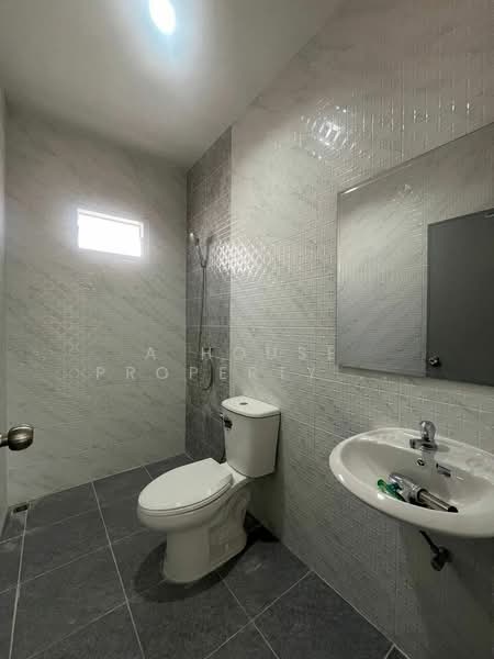 หมู่บ้านเลกาซี่วิลเลจ : Legacy Village, Chon Buri (Pattaya), Surasak, Si Racha, Chon Buri (Pattaya), 3 Bedrooms, 245 sqm, Single Detached House For Sale, by A House Property Co.,Ltd., 500259938 - DDproperty.com
