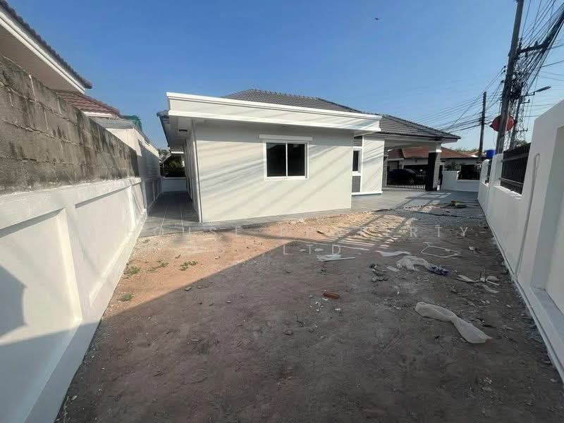 หมู่บ้านเลกาซี่วิลเลจ : Legacy Village, Chon Buri (Pattaya), Surasak, Si Racha, Chon Buri (Pattaya), 3 Bedrooms, 245 sqm, Single Detached House For Sale, by A House Property Co.,Ltd., 500259938 - DDproperty.com