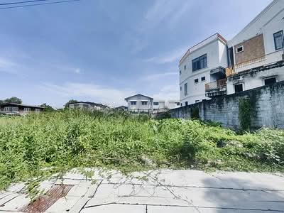 ขาย - ที่ดินสร้างบ้าน เฉลิมพระเกียรติ ร.9 ซอย 23, กรุงเทพ