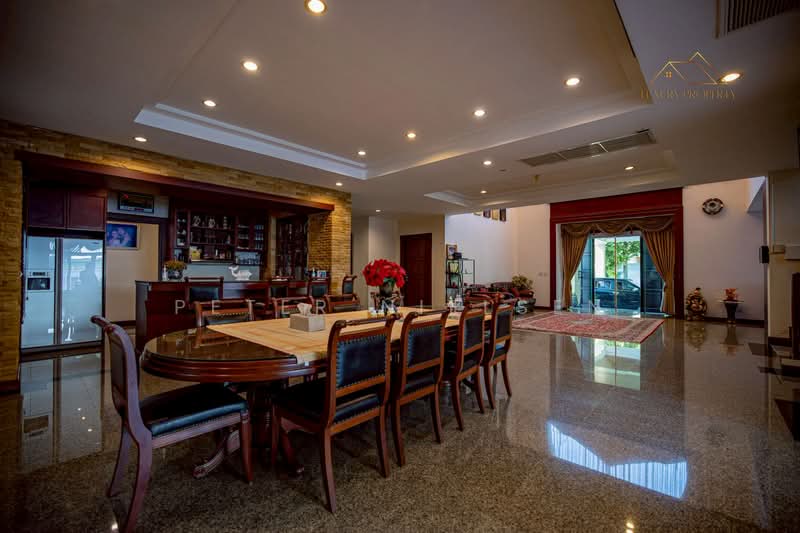 House Pratumnak, Chon Buri (Pattaya), Pratumnak, Bang Lamung, Bang Lamung (Pattaya), Chon Buri (Pattaya), 10+ Bedrooms, 808 sqm, Single Detached House For Sale, by Peter Nielsen, 500260000 - DDproperty.com