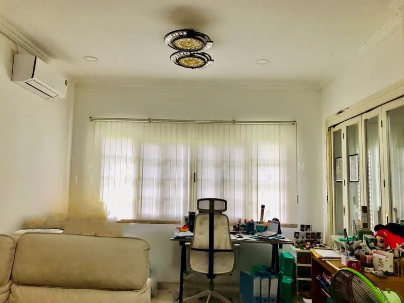 ขายด่วน บ้านลดาวัลย์ ปิ่นเกล้า บรมราชชนนี บ้านสวย พื้นที่เยอะ หมู่บ้านลดาวัลย์ ปิ่นเกล้า บรม, กรุงเทพ, ศาลาธรรมสพน์, ทวีวัฒนา, กรุงเทพ, 160 ตร.ม., บ้านเดี่ยว ขาย, โดย Patcharaporn Silprasert (Patcha), 500260010 - DDproperty.com