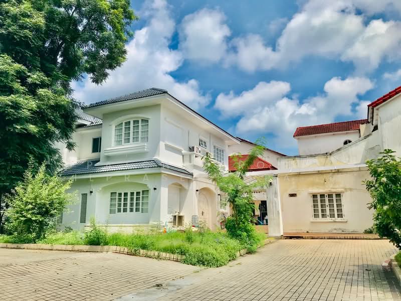 ขายด่วน บ้านลดาวัลย์ ปิ่นเกล้า บรมราชชนนี บ้านสวย พื้นที่เยอะ หมู่บ้านลดาวัลย์ ปิ่นเกล้า บรม, กรุงเทพ, ศาลาธรรมสพน์, ทวีวัฒนา, กรุงเทพ, 160 ตร.ม., บ้านเดี่ยว ขาย, โดย Patcharaporn Silprasert (Patcha), 500260010 - DDproperty.com