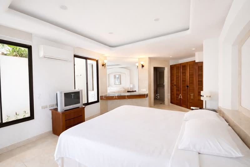 Clifftop Sea View Luxury Villa in Panwa, Phuket, Wichit, Muang Phuket, Phuket, 3 Bedrooms, 400 sqm, Villa For Rent, by Zest Real Estate, 500260021 - DDproperty.com