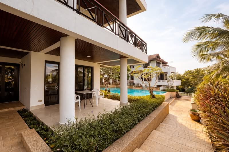 Clifftop Sea View Luxury Villa in Panwa, Phuket, Wichit, Muang Phuket, Phuket, 3 Bedrooms, 400 sqm, Villa For Rent, by Zest Real Estate, 500260021 - DDproperty.com