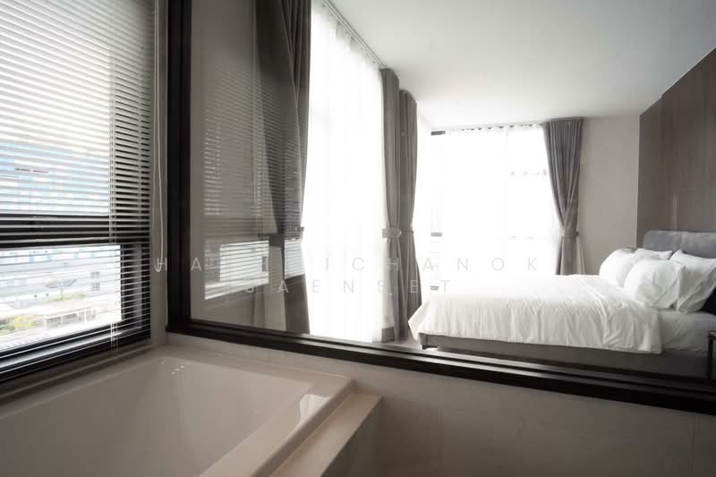 Rhythm Ekkamai, Bangkok, 11 Soi Sukhumvit 63, Khlongtoei Nua, Watthana, Bangkok, 2 Bedrooms, 80 sqm, Condo For Rent, by Hathaichanok Saenset, 500260023 - DDproperty.com